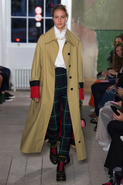 Look 56